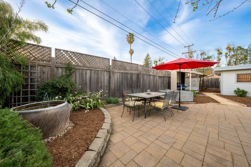119 Sandalwood Court, view 4