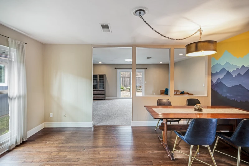 119 Sandalwood Court, view 5