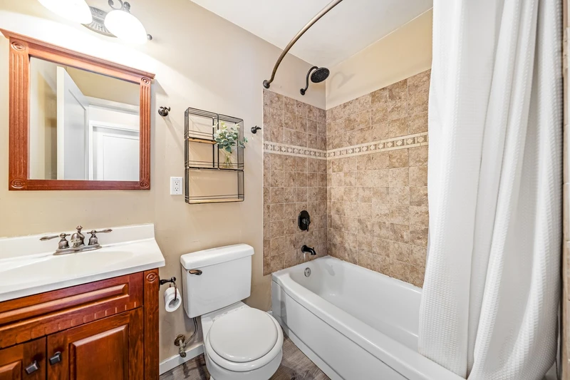 119 Sandalwood Court, view 12