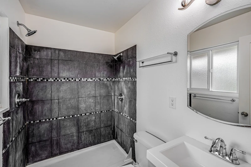 119 Sandalwood Court, view 15