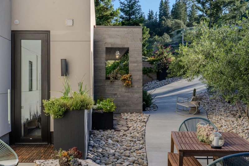 12305 Manzanita Lane, view 12