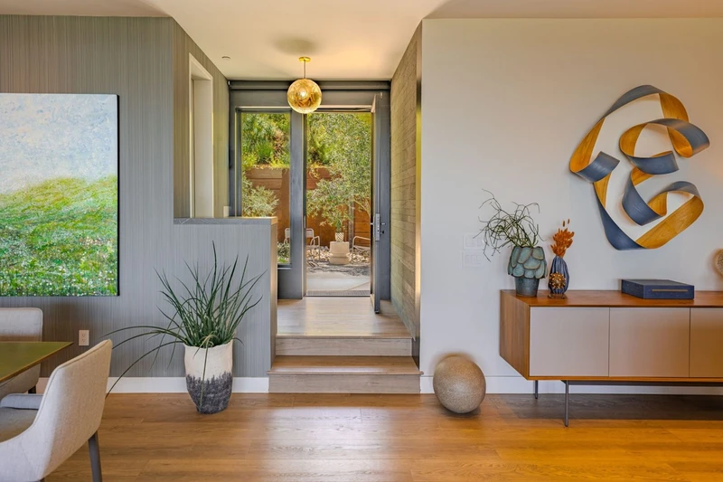 12305 Manzanita Lane, view 14