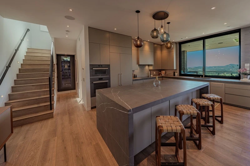 12305 Manzanita Lane, view 23