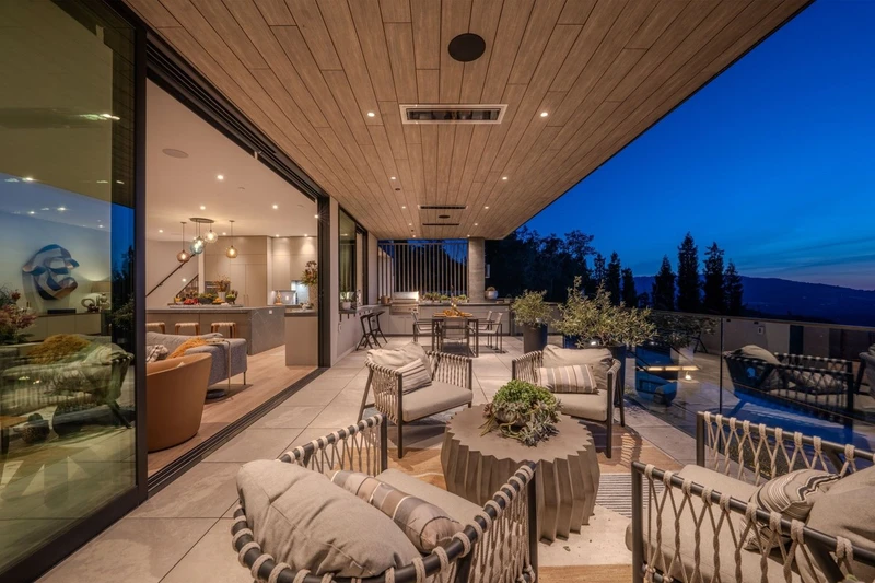 12305 Manzanita Lane, view 27