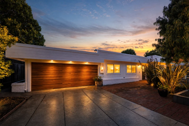 1340 Parsons Drive, view 1