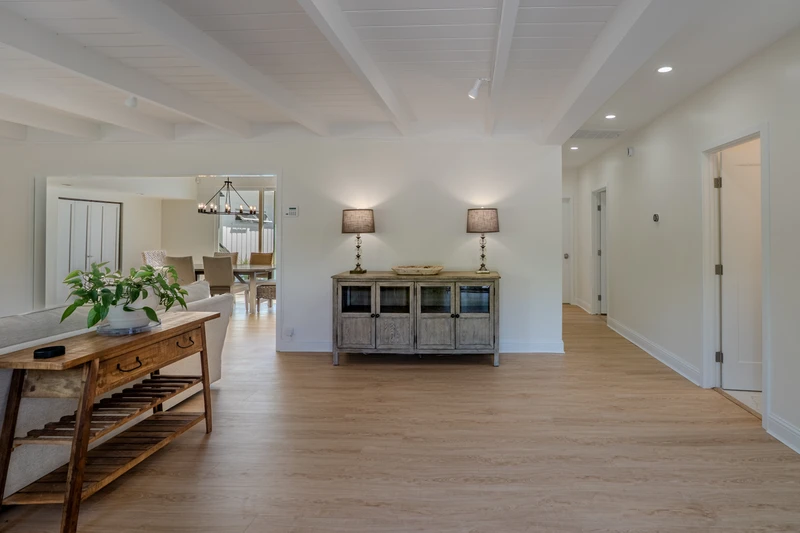 1340 Parsons Drive, view 4