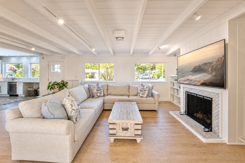 1340 Parsons Drive, view 10