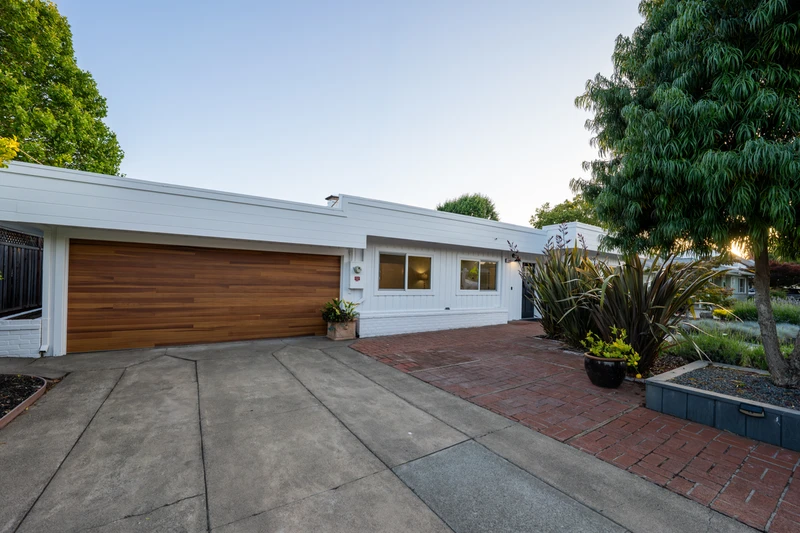 1340 Parsons Drive, view 30