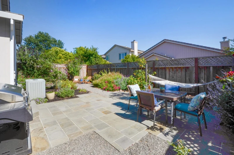 1523 Mathias Pl, view 1