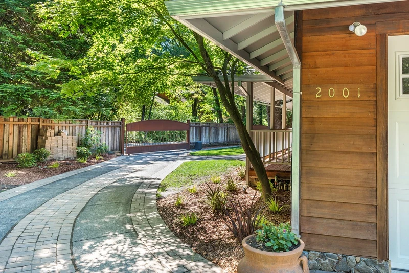 2001 Adobe Canyon Rd, view 1