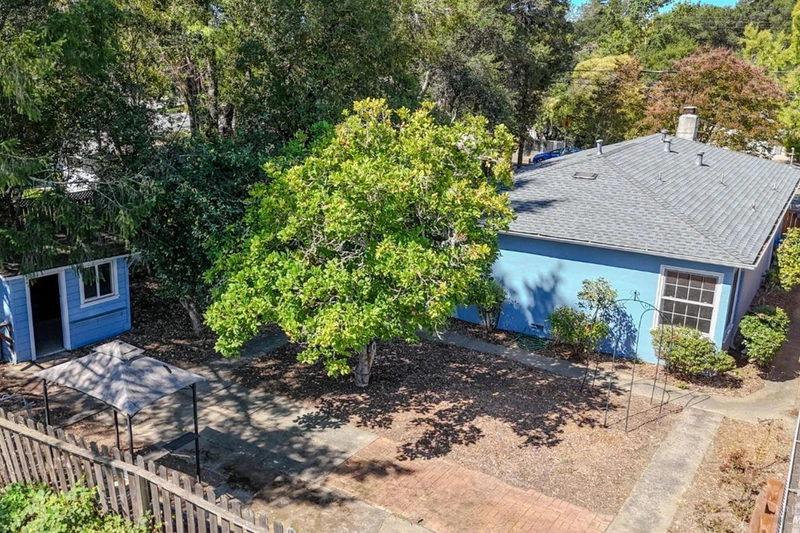 2008 Orchard Street, view 4