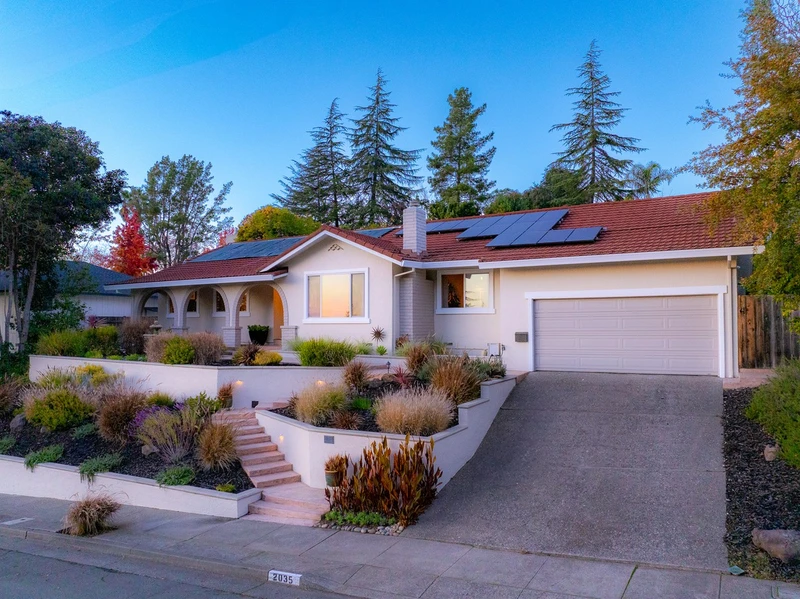 2035 Parrish Drive