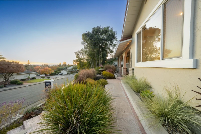 2035 Parrish Drive, view 17