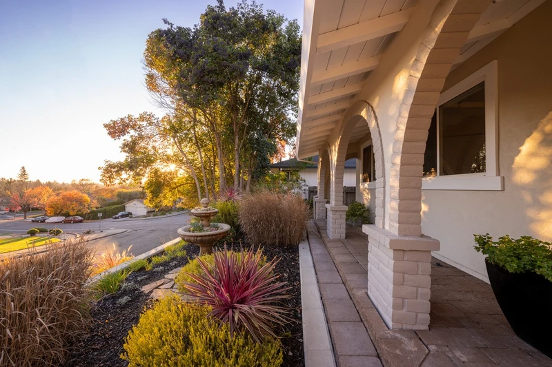 2035 Parrish Drive, view 19