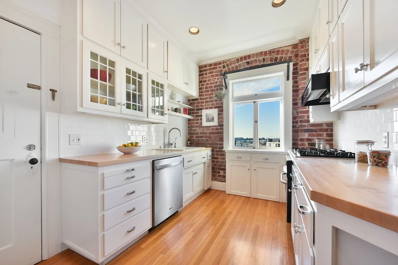 2299 Sacramento St Apt 19, view 18