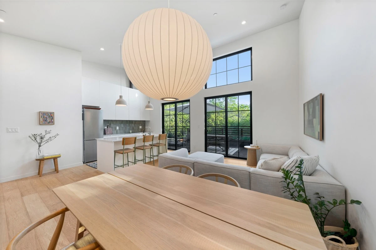 240 Clear Ridge Drive