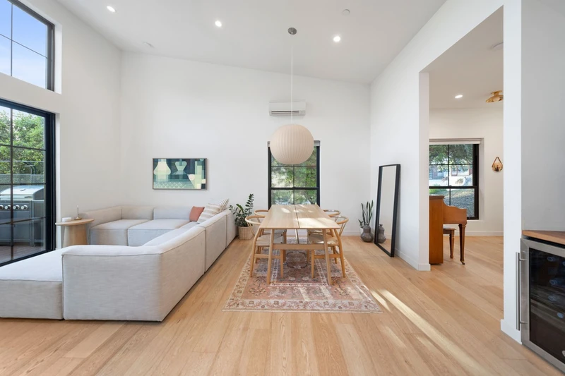 240 Clear Ridge Drive, view 11