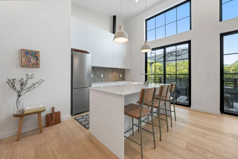 240 Clear Ridge Drive, view 12
