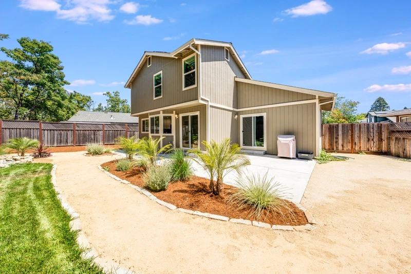 2434 Covey Court, view 5