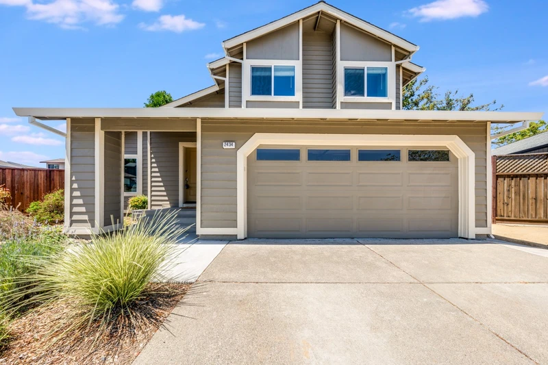 2434 Covey Court, view 16