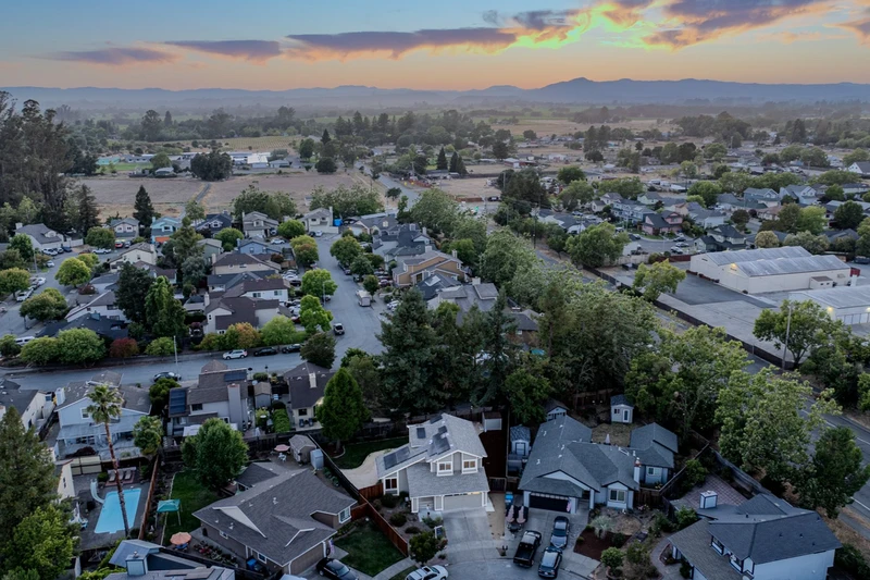 2434 Covey Court, view 17