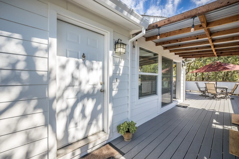 3198 Porter Creek Rd, view 2