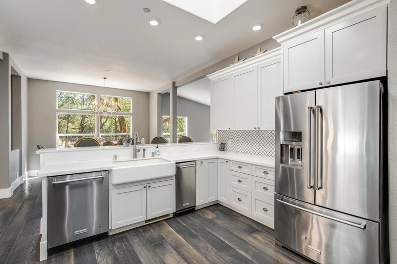 3198 Porter Creek Rd, view 11