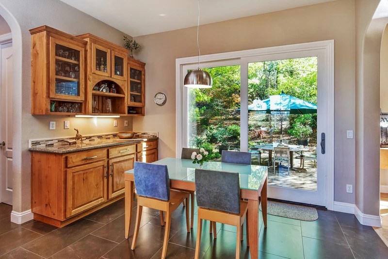 3600 Sullivan Rd, view 13