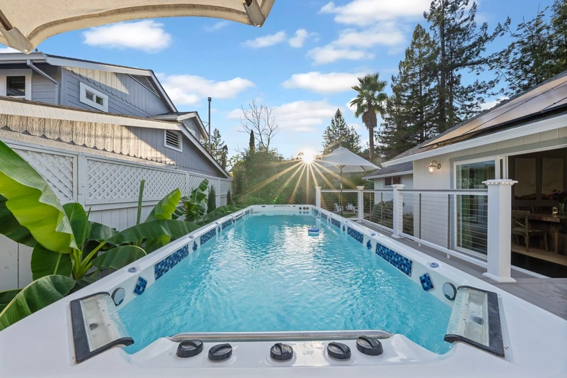 41 Randall Lane, view 2