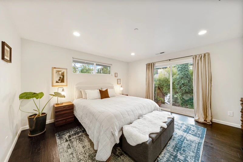 41 Randall Lane, view 7