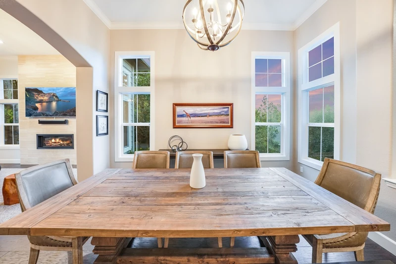 4250 Pine Ridge Drive, view 8