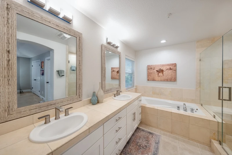 4250 Pine Ridge Drive, view 12