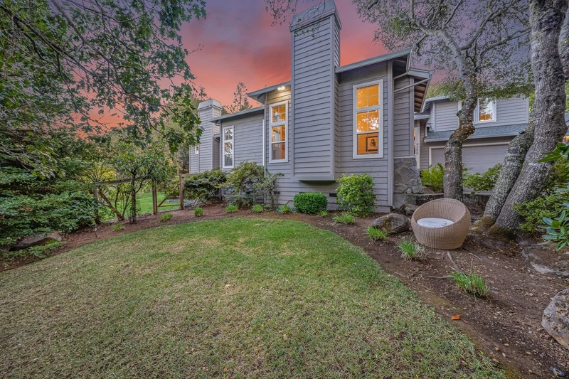 4250 Pine Ridge Drive, view 17