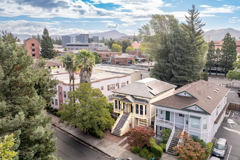 432 8th Street, view 4