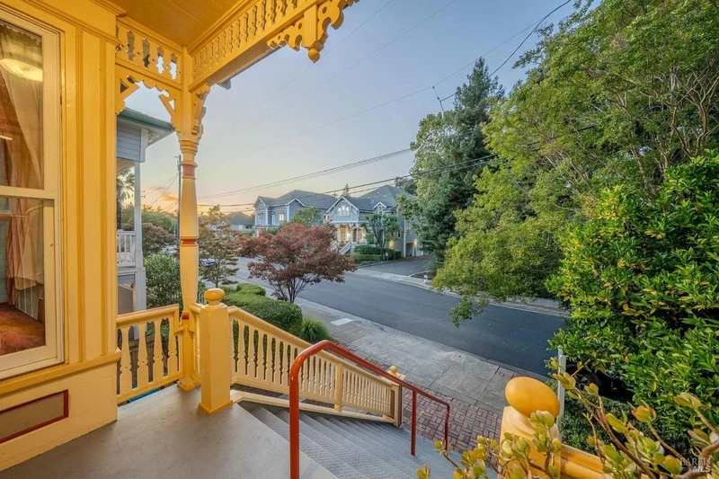 432 8th Street, view 7