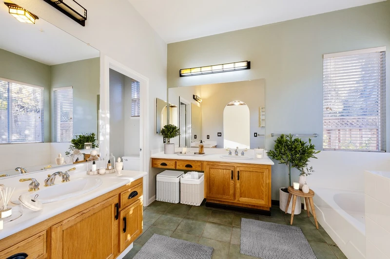 87 Winedale Ln, view 8