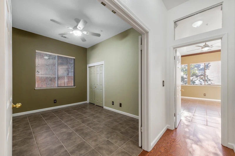 87 Winedale Ln, view 10