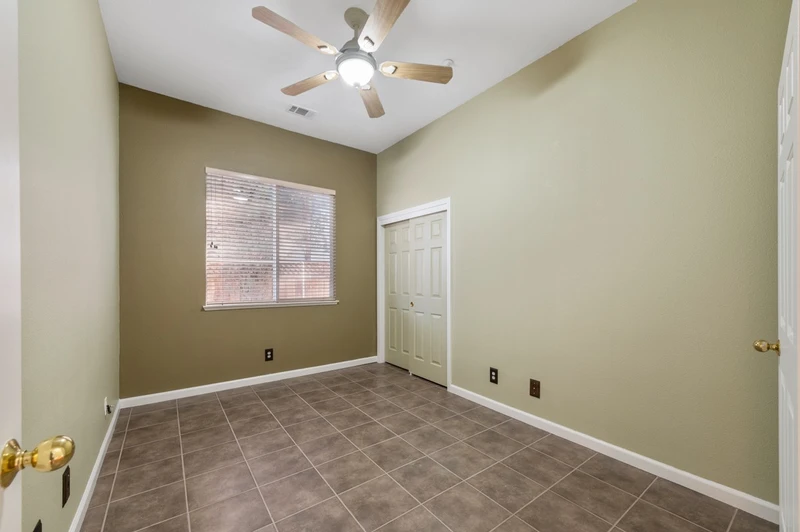 87 Winedale Ln, view 11