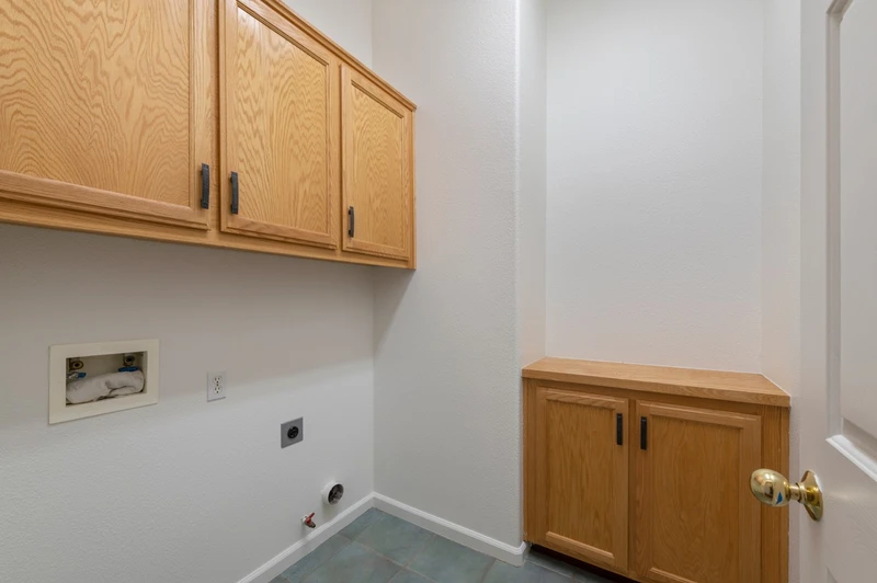 87 Winedale Ln, view 15