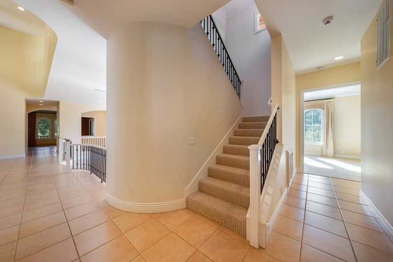 870 Kinnybrook Drive, view 13
